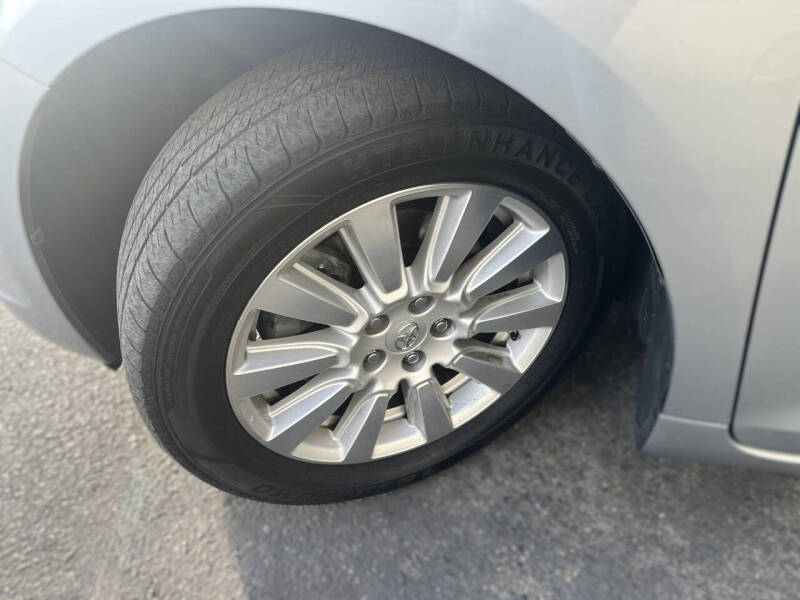2017 Toyota Sienna Limited 7-Passenger