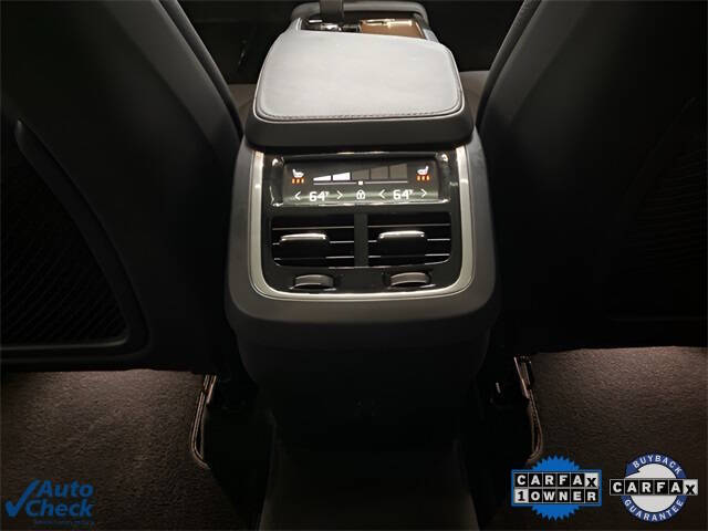 2025 Volvo XC90 B6 Plus Bright Theme 7P