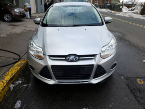 2014 Ford Focus for sale at SUNSHINE AUTO SALES LLC in Paterson NJ