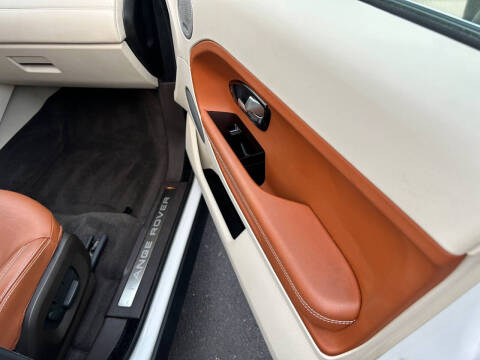 2012 Land Rover Range Rover Evoque Prestige