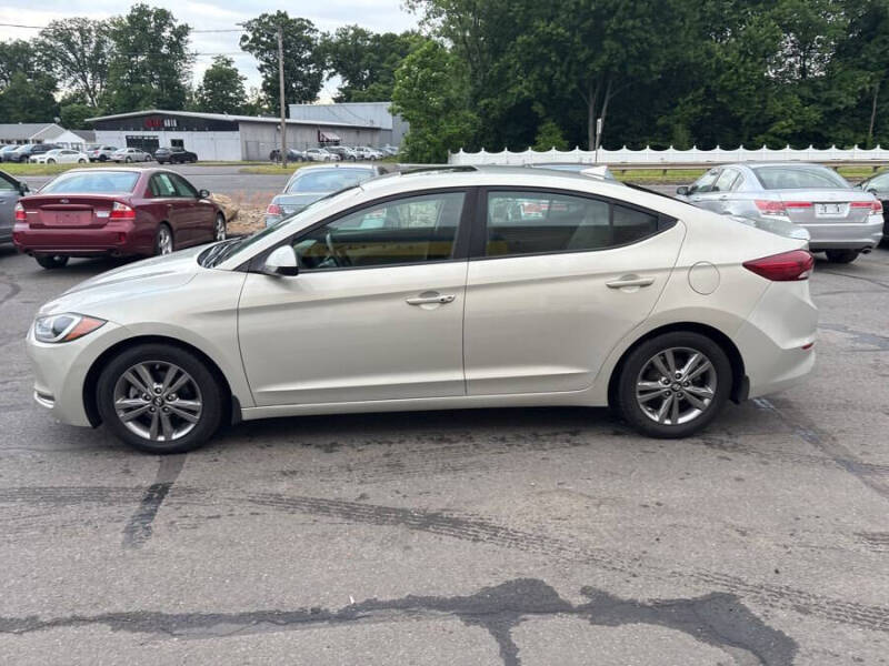 2018 Hyundai Elantra