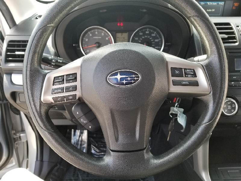 2015 Subaru Forester 2.5i