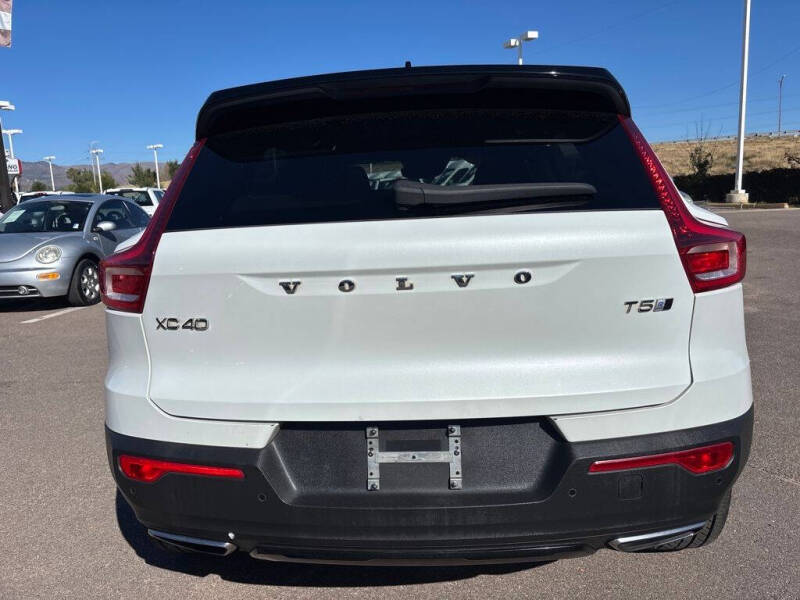2019 Volvo XC40 T5 R-Design