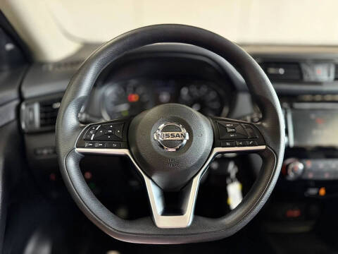 2020 Nissan Rogue