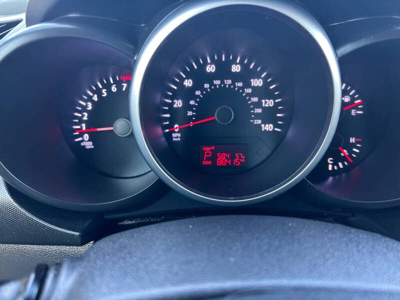 2013 Kia Soul +