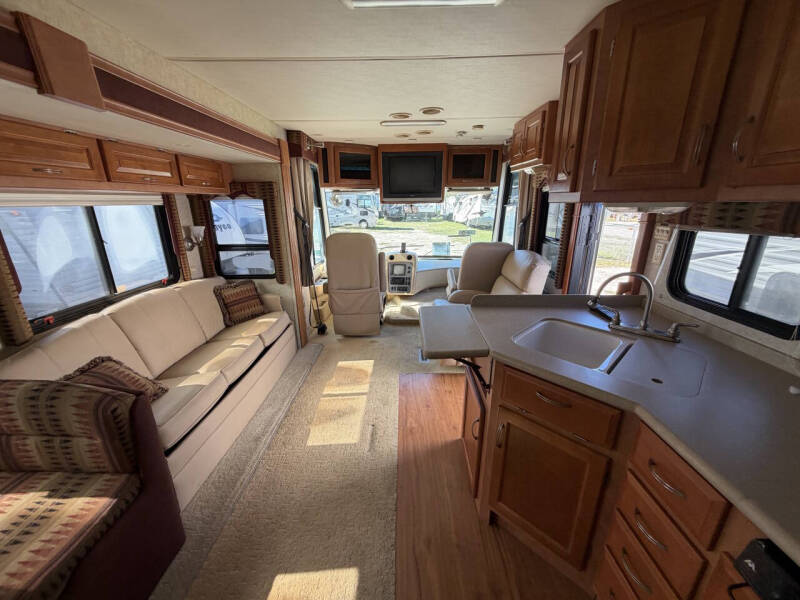 2007 Newmar Canyon Star