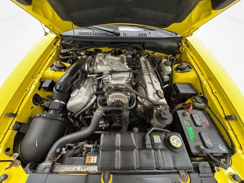 2001 Ford Mustang SVT Cobra