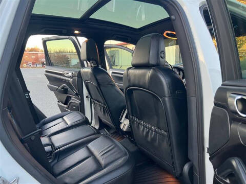 2012 Porsche Cayenne S Hybrid