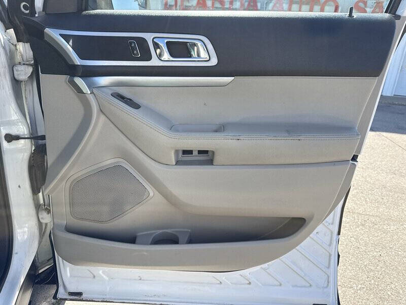 2011 Ford Explorer XLT