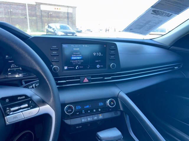 2022 Hyundai Elantra