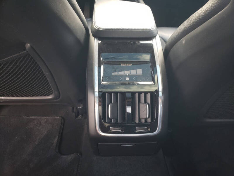 2018 Volvo S90 T6 Momentum