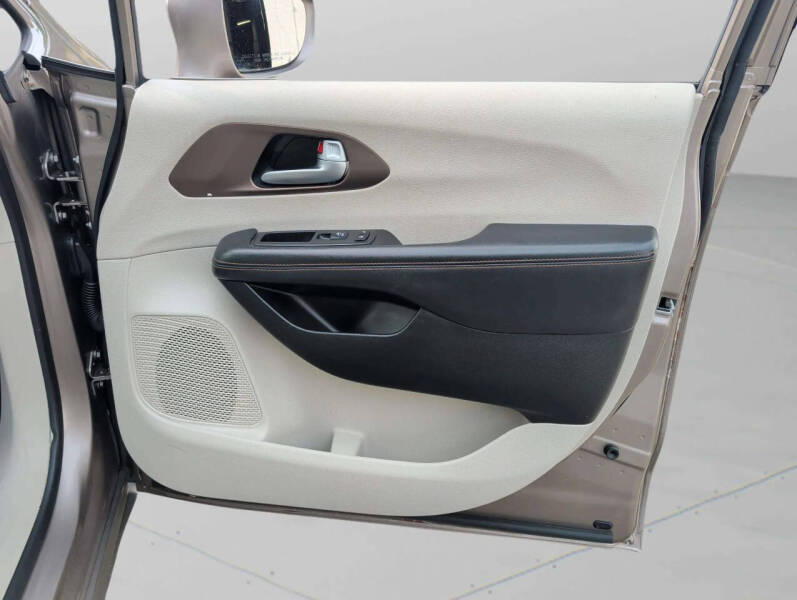 2017 Chrysler Pacifica