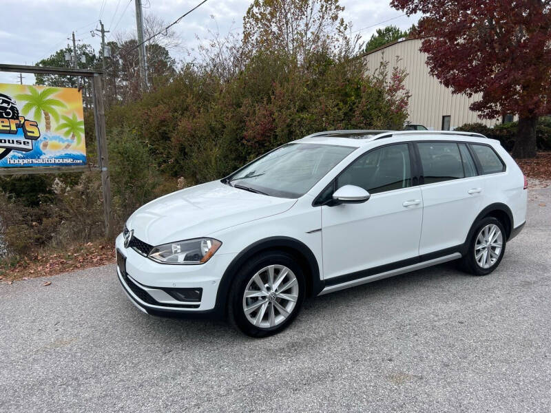 2017 Volkswagen Golf Alltrack for sale at Hooper's Auto House LLC in Wilmington NC