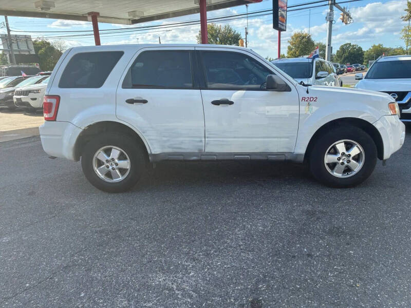 2009 Ford Escape XLS