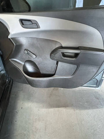 2019 Chevrolet Sonic LS Auto