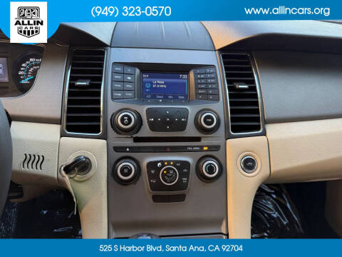 2016 Ford Taurus SE