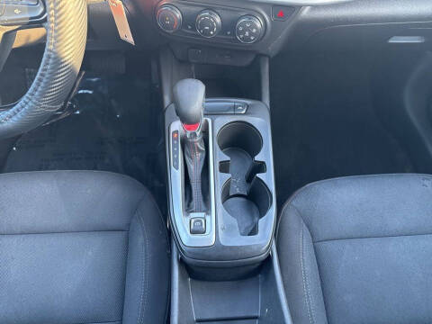 2025 Chevrolet Trax RS