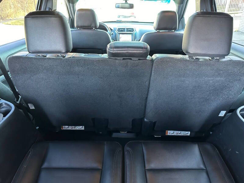 2016 Ford Explorer Sport