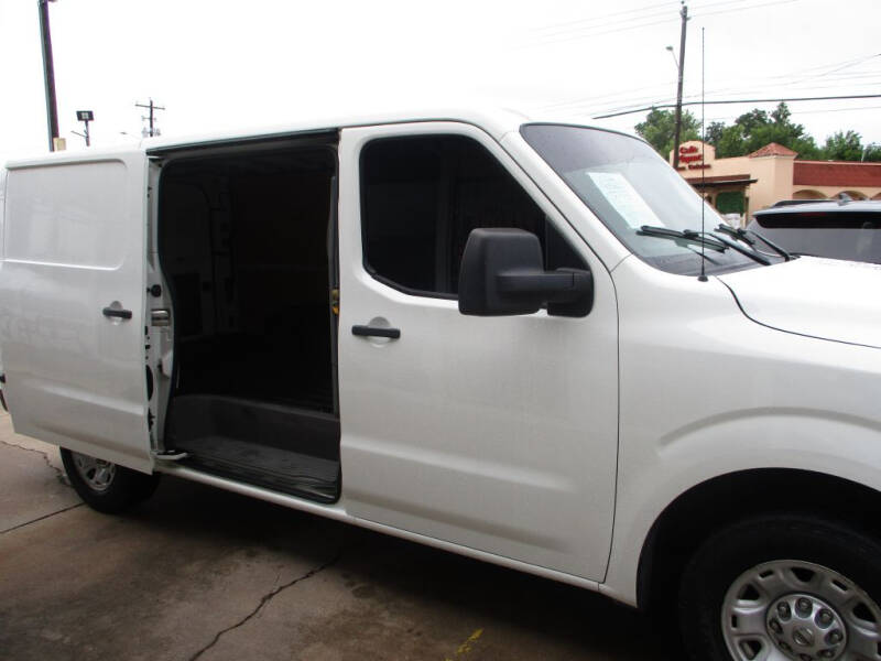 2018 Nissan NV