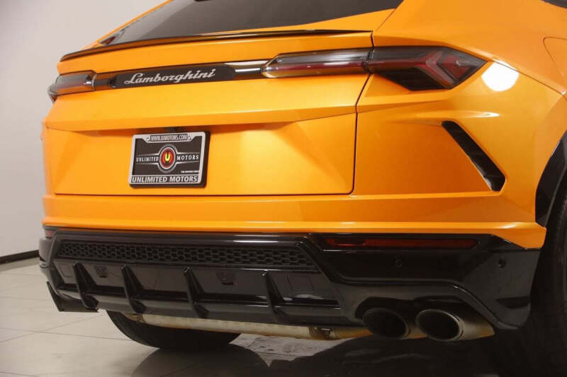2021 Lamborghini Urus