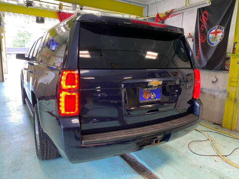 2018 Chevrolet Suburban LS