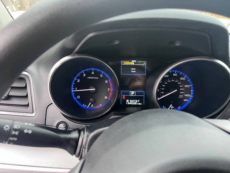 2019 Subaru Outback 2.5i