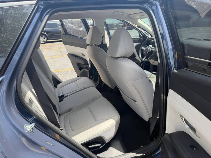 2025 Hyundai Tucson SE