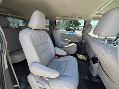 2017 Toyota Sienna