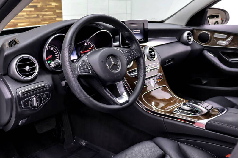 2016 Mercedes-Benz C-Class