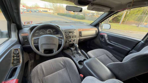 1999 Jeep Grand Cherokee Laredo