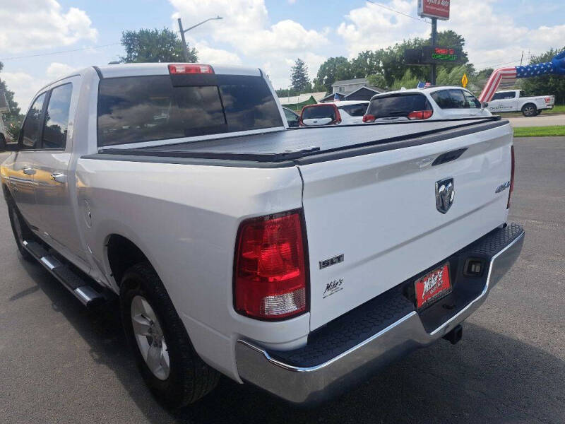 2017 RAM 1500 SLT