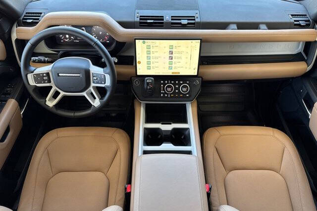 2026 Land Rover Defender 130 P300 S