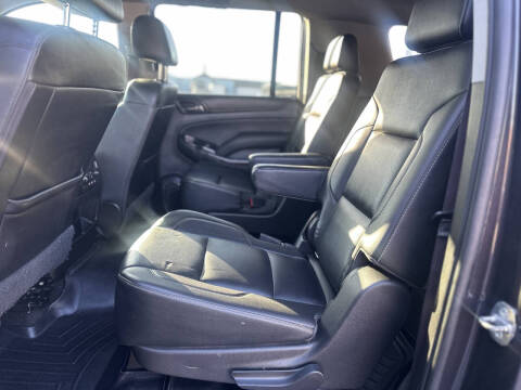 2017 GMC Yukon XL SLT