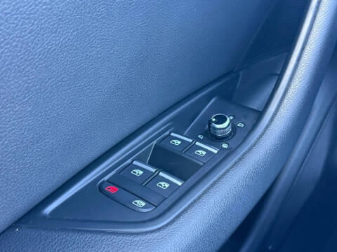 2017 Audi A4 2.0T quattro Premium Plus