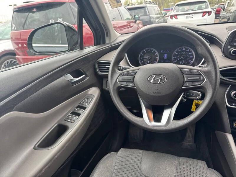 2020 Hyundai Santa Fe SE