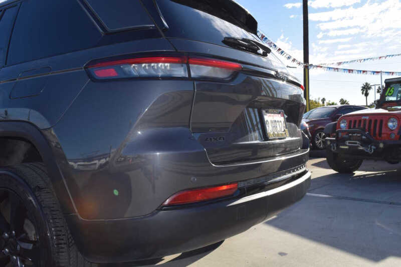 2023 Jeep Grand Cherokee