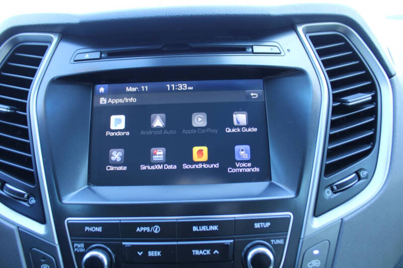 2019 Hyundai Santa Fe XL SE
