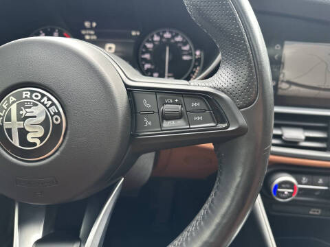 2020 Alfa Romeo Giulia Ti