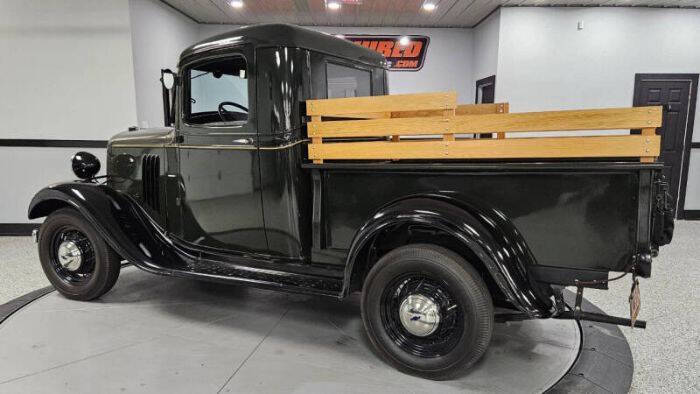 1935 Chevrolet C/K 20 Series