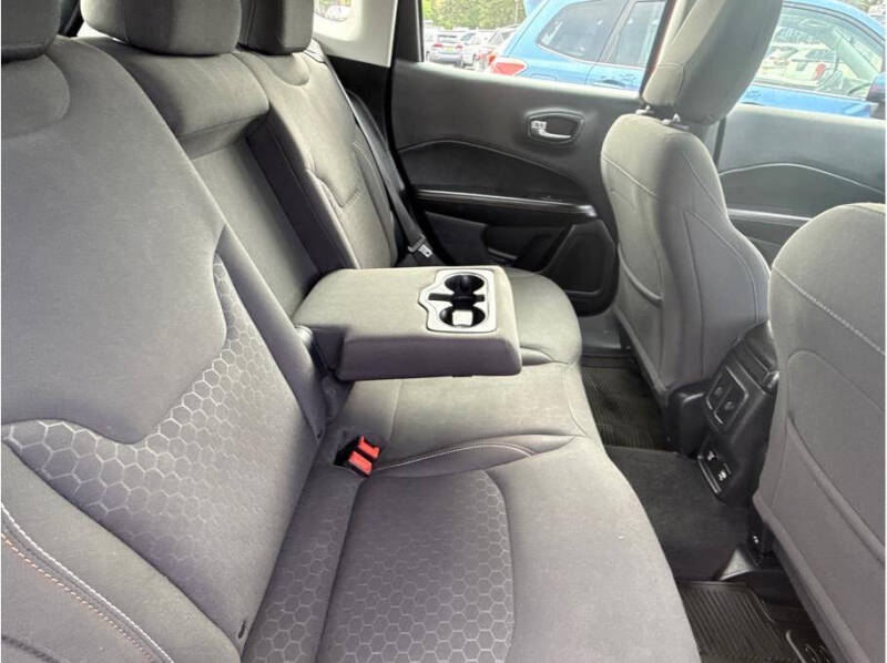 2018 Jeep Compass Sport