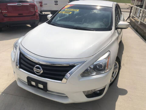 2013 Nissan Altima for sale at Raj Motors Sales in Greenville TX