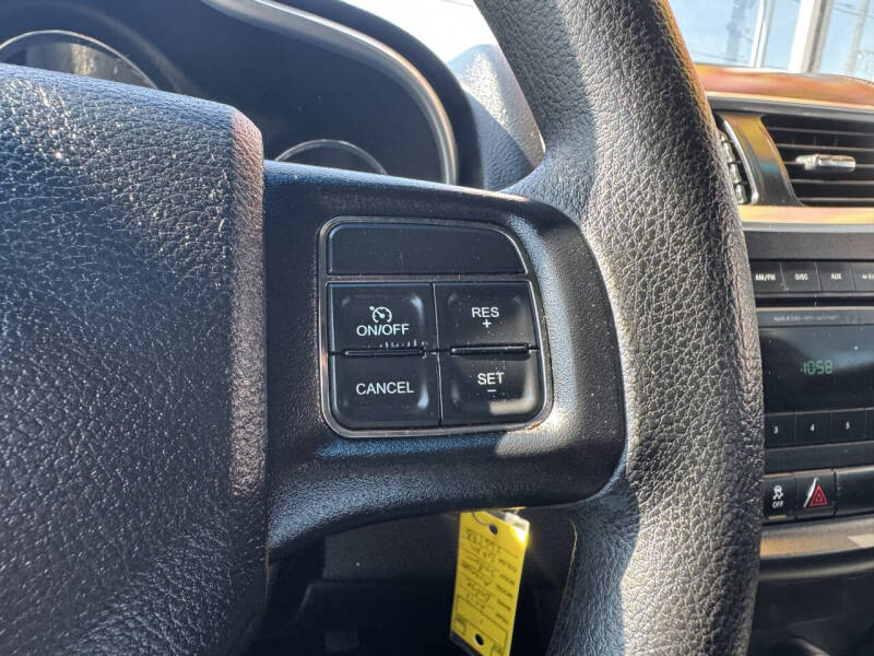 2013 Dodge Avenger SE