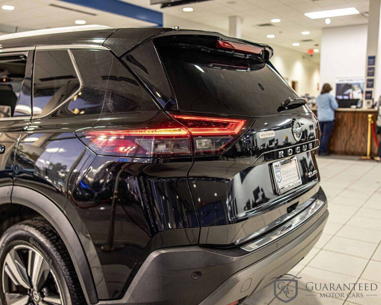 2021 Nissan Rogue SL