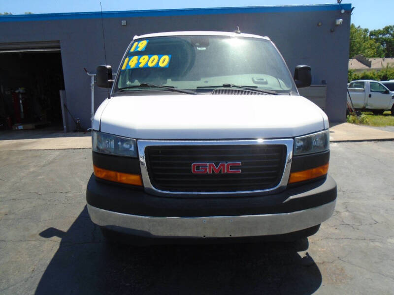 2019 GMC Savana 3500