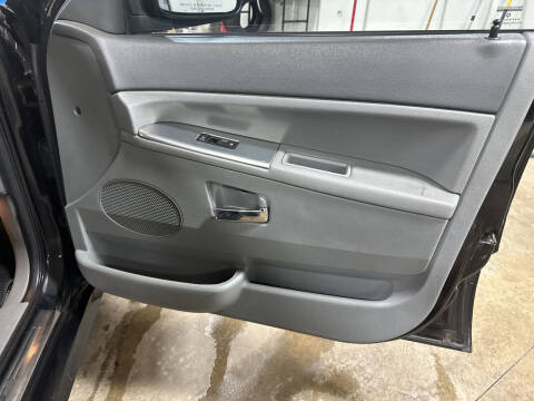 2006 Jeep Grand Cherokee SRT8