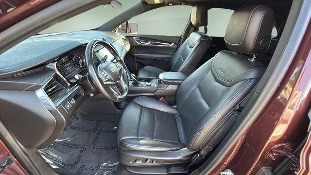 2022 Cadillac XT5 Premium Luxury