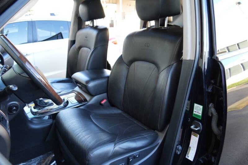 2011 Infiniti QX56
