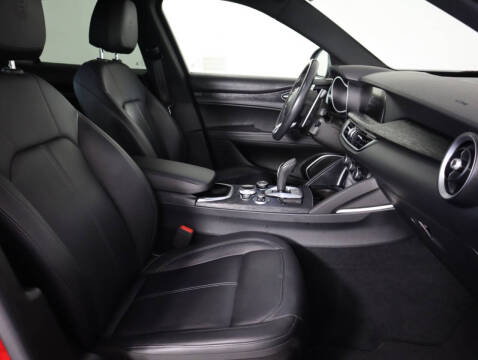 2022 Alfa Romeo Stelvio Sprint