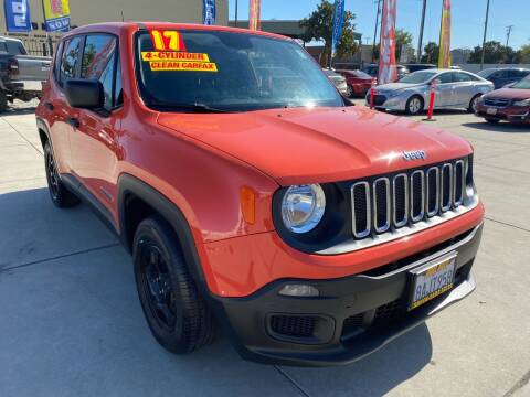 2017 Jeep Renegade for sale at Super Car Sales Inc. in Oakdale CA