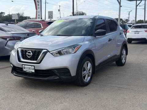 2020 Nissan Kicks S